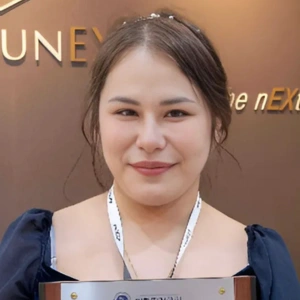 Pornpawee Wangsatidtongbai, Prince of Songkla University, Thailand